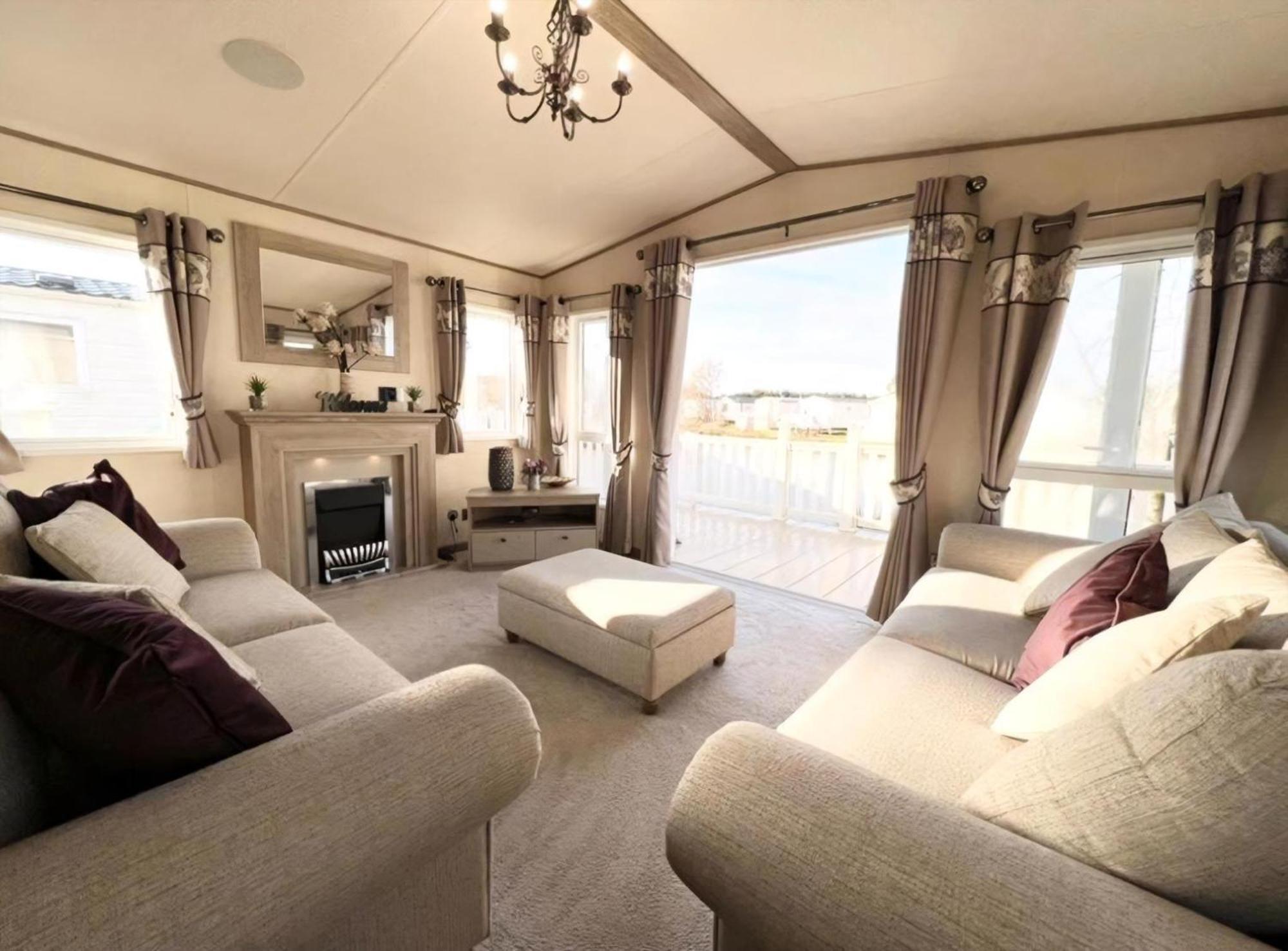 Stunning Caravan With Full Lake View At Southview Holiday Park Ref 33004Ml Skegness Exteriér fotografie